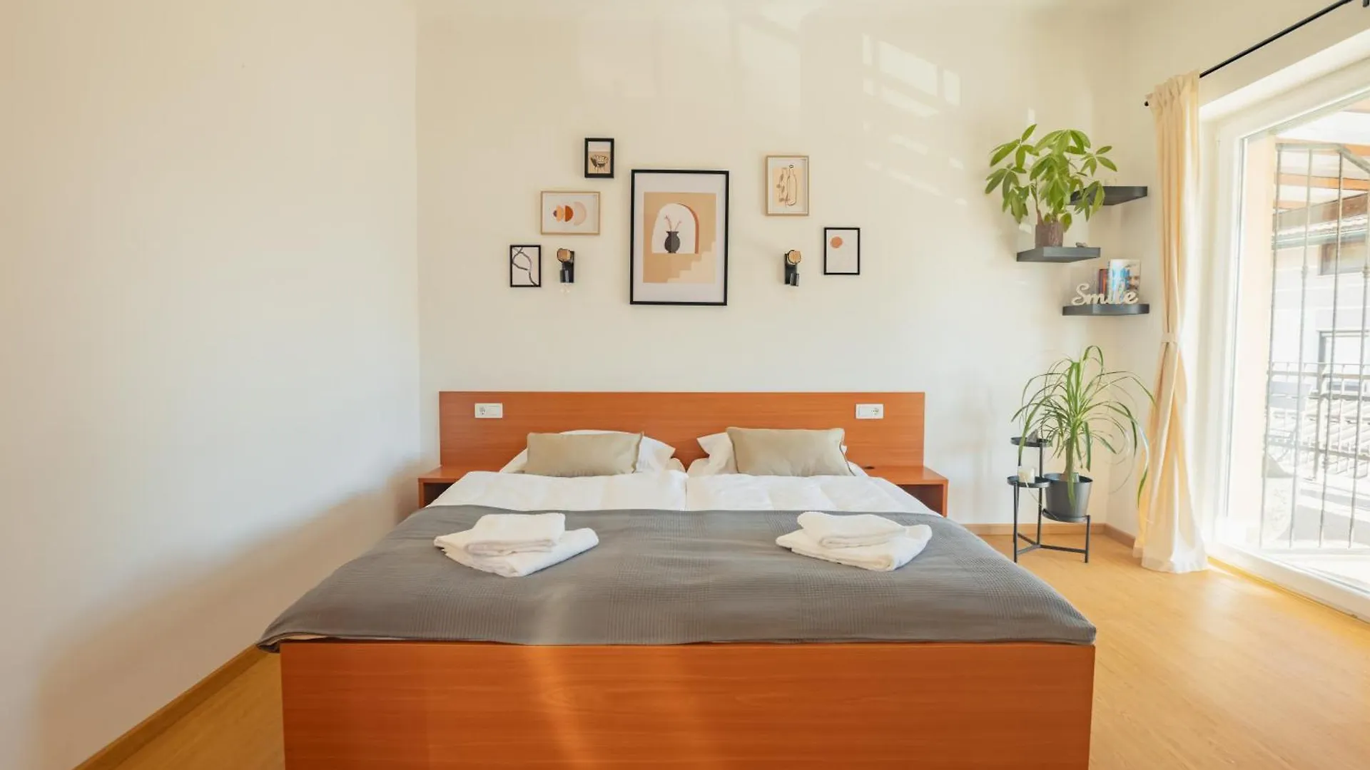 Vila Klara Apartments Liubliana 0*,  Eslovenia